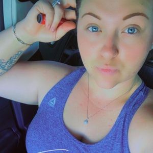 Meet your Posher, Janelle